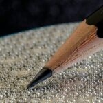 Что будет, если съесть весь грифель от карандаша?