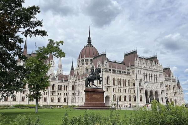 Будапешт для туристов - здание Парламента Венгрии