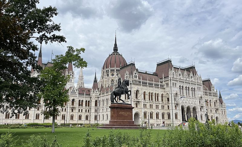 Будапешт для туристов - здание Парламента Венгрии