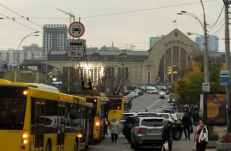 12 тролейбус Київ