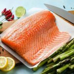 У чому різниця між сьомгою та фореллю